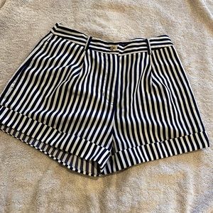 High Waisted Stripped Shorts - Blue